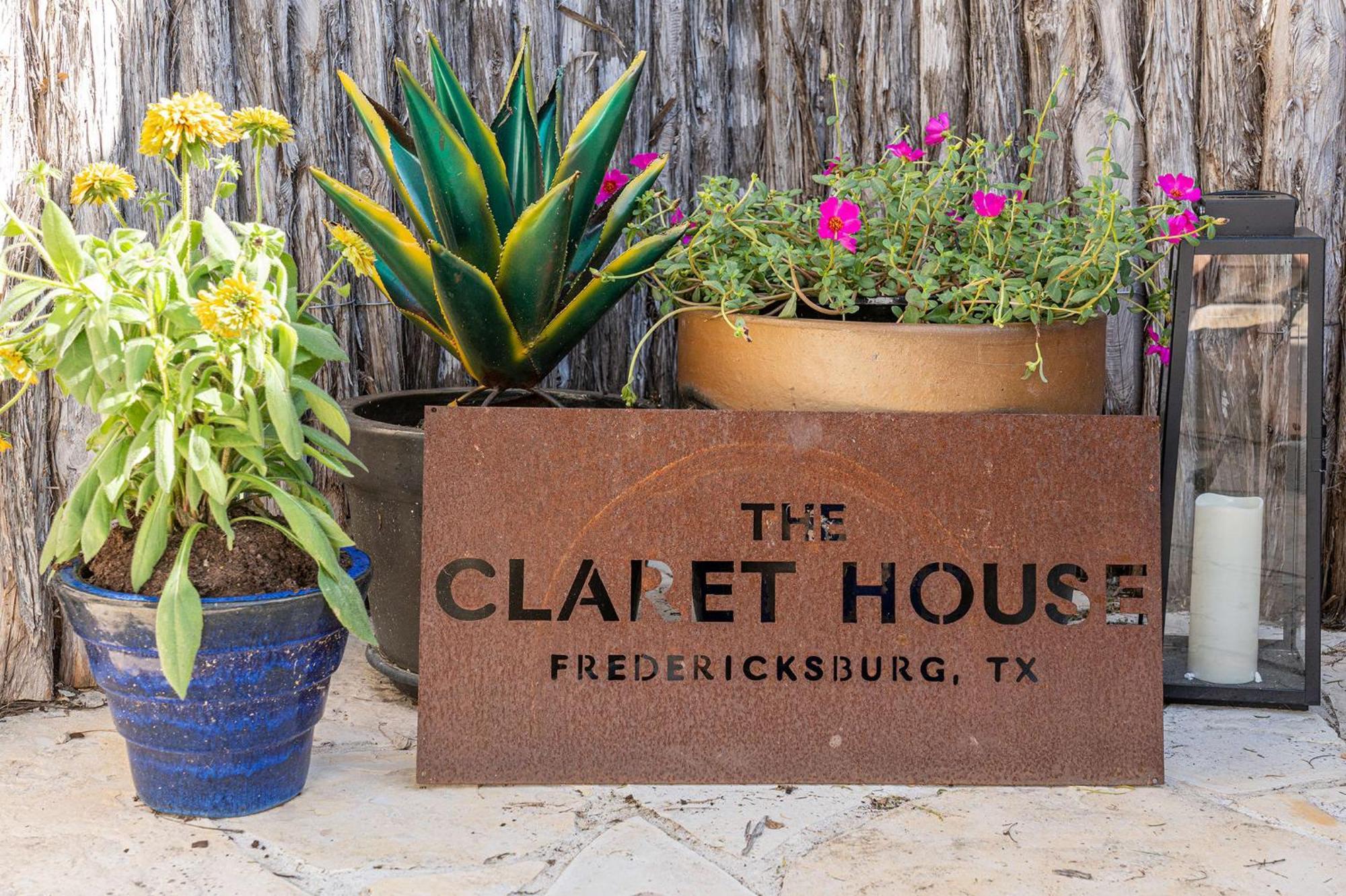 Villa Claret House Full Kitchen And Private Hot Tub Fredericksburg Exterior foto